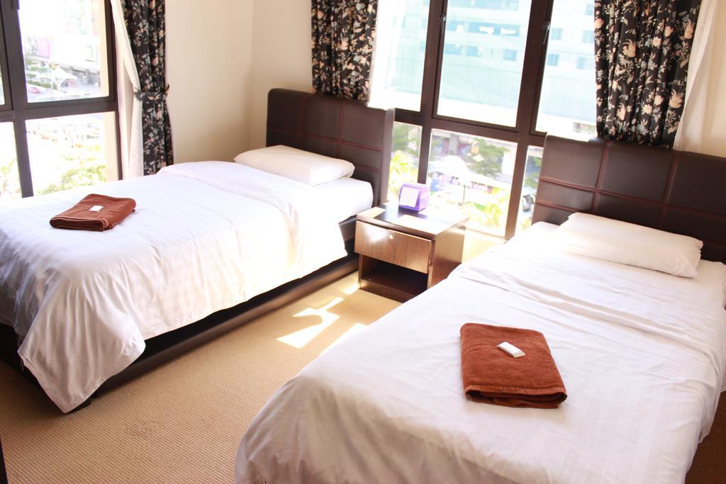 Chung cư 362 m² 3 phòng ngủ, 2 phòng tắm riêng ở Khu trung tâm Kota Kinabalu Ngoại thất bức ảnh