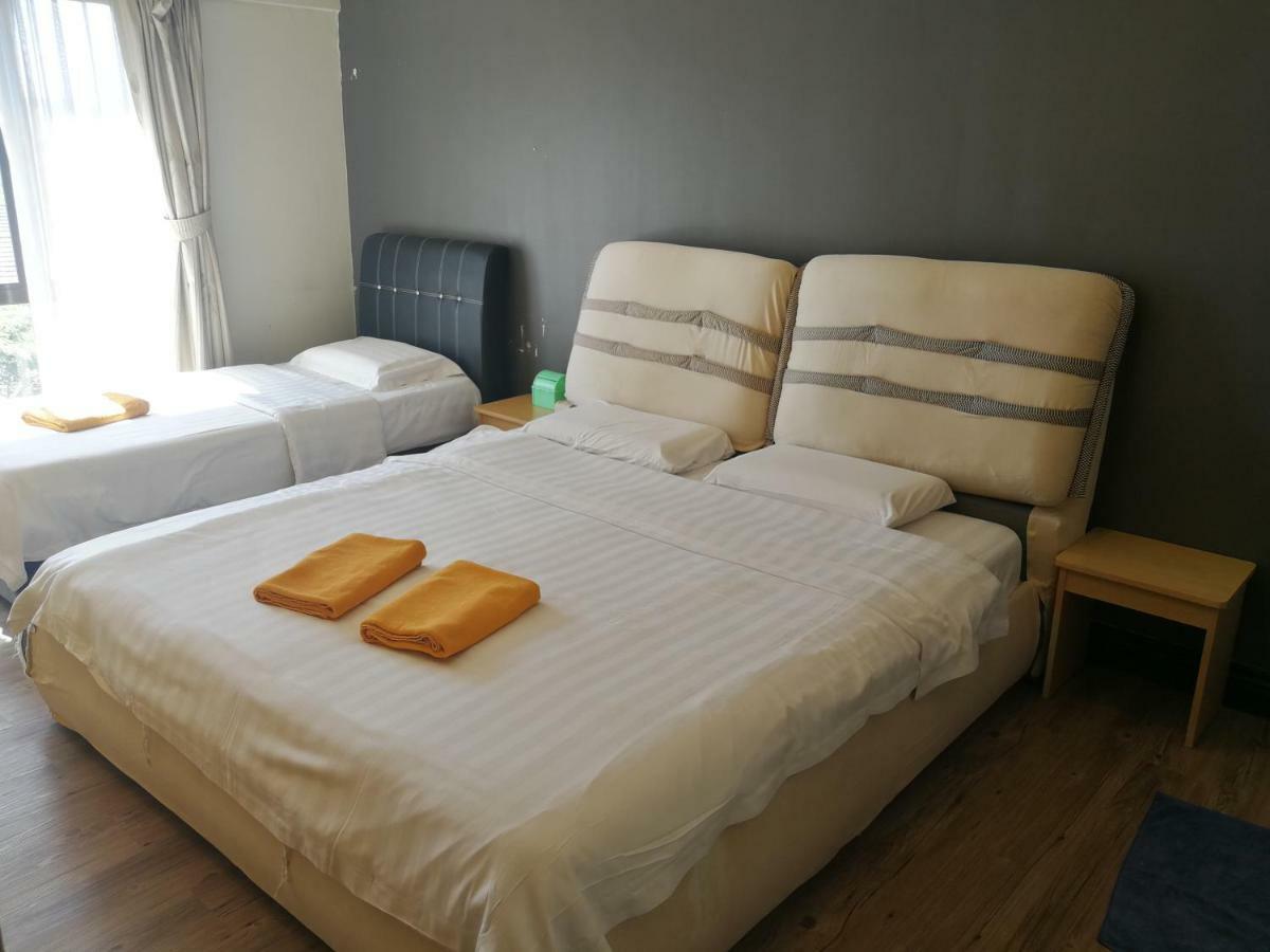 Chung cư 362 m² 3 phòng ngủ, 2 phòng tắm riêng ở Khu trung tâm Kota Kinabalu Ngoại thất bức ảnh