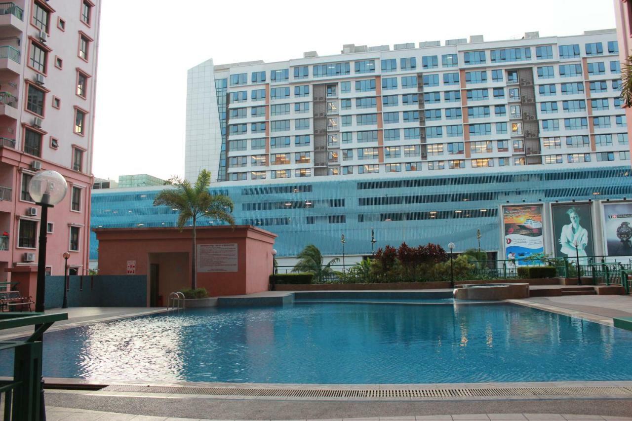 Chung cư 362 m² 3 phòng ngủ, 2 phòng tắm riêng ở Khu trung tâm Kota Kinabalu Ngoại thất bức ảnh