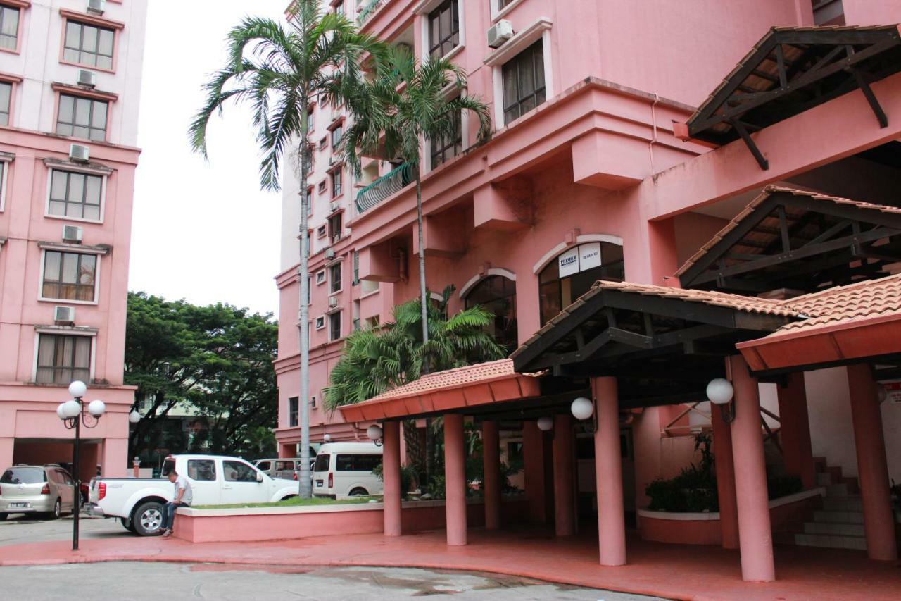 Chung cư 362 m² 3 phòng ngủ, 2 phòng tắm riêng ở Khu trung tâm Kota Kinabalu Ngoại thất bức ảnh